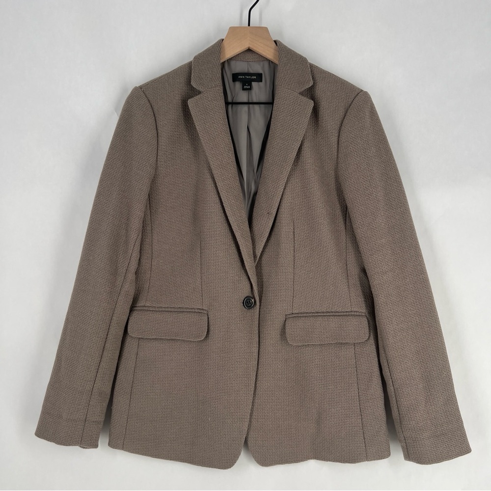 Ann Taylor Taupe Textured Single-Button Blazer